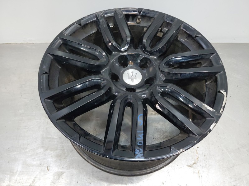 Recambio de llanta para maserati quattroporte granlusso referencia OEM IAM   