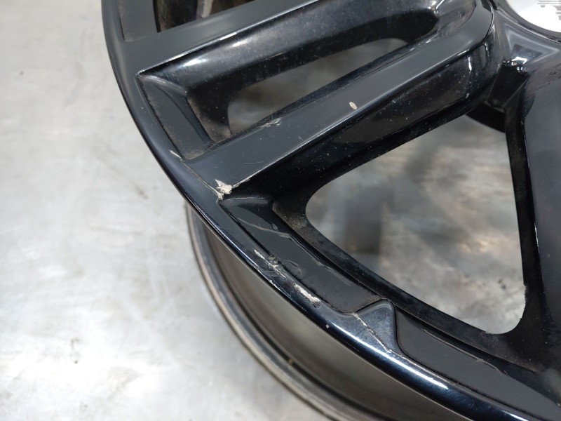 Recambio de llanta para maserati quattroporte granlusso referencia OEM IAM   