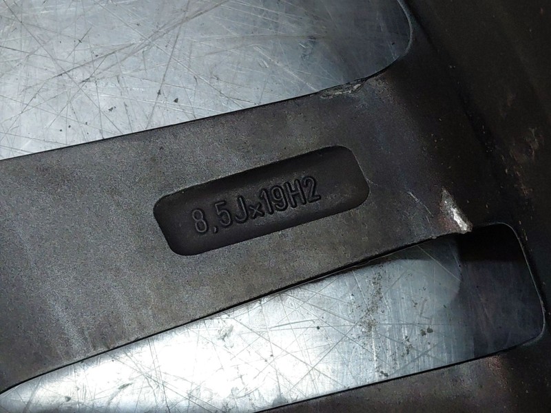 Recambio de llanta para maserati quattroporte granlusso referencia OEM IAM   