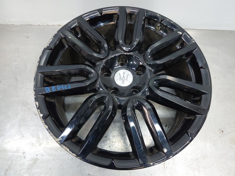 Recambio de llanta para maserati quattroporte granlusso referencia OEM IAM   