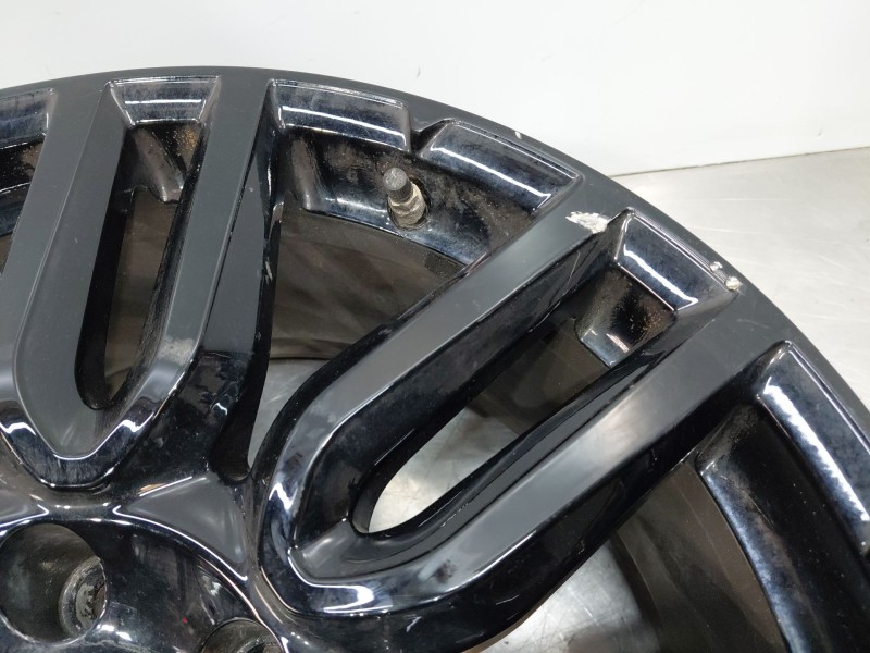 Recambio de llanta para maserati quattroporte granlusso referencia OEM IAM   