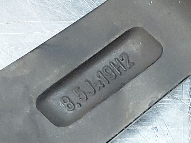 Recambio de llanta para maserati quattroporte granlusso referencia OEM IAM   