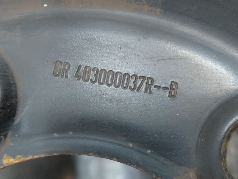 Recambio de llanta para nissan nv 400 l3h2 referencia OEM IAM   