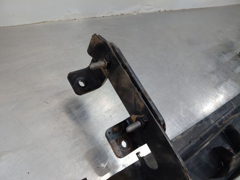 Recambio de enganche remolque para nissan nv 400 l3h2 referencia OEM IAM   