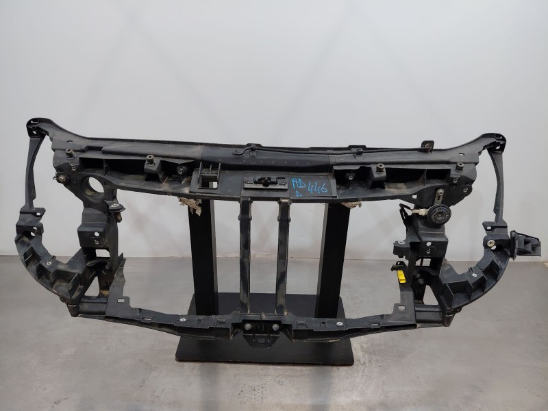 Recambio de panel frontal para nissan nv 400 l3h2 referencia OEM IAM   