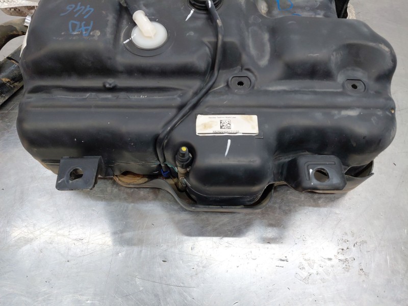 Recambio de deposito aditivo adblue fap ( deposito grande ) para nissan nv 400 l3h2 referencia OEM IAM   