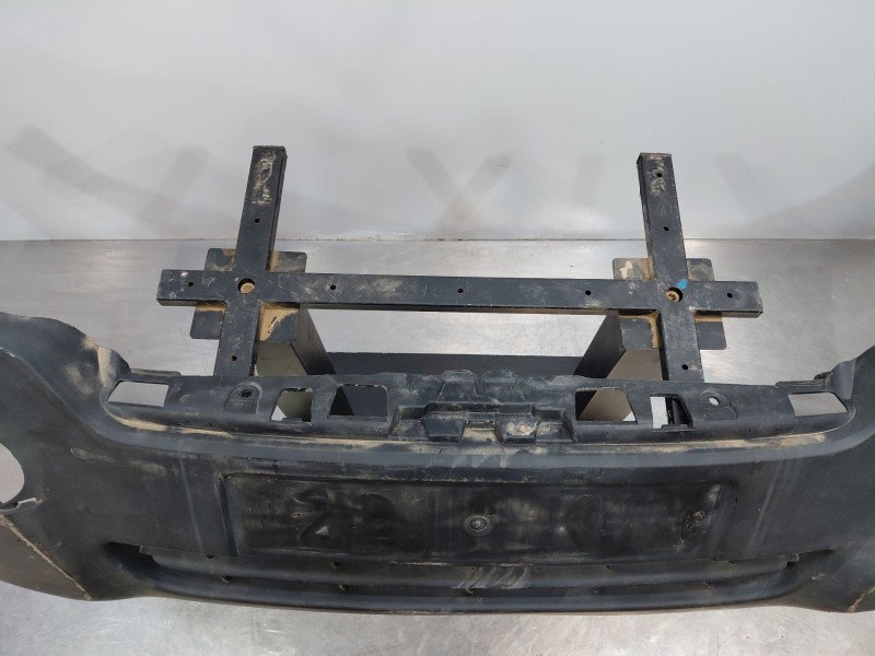 Recambio de paragolpes delantero para nissan nv 400 l3h2 referencia OEM IAM   