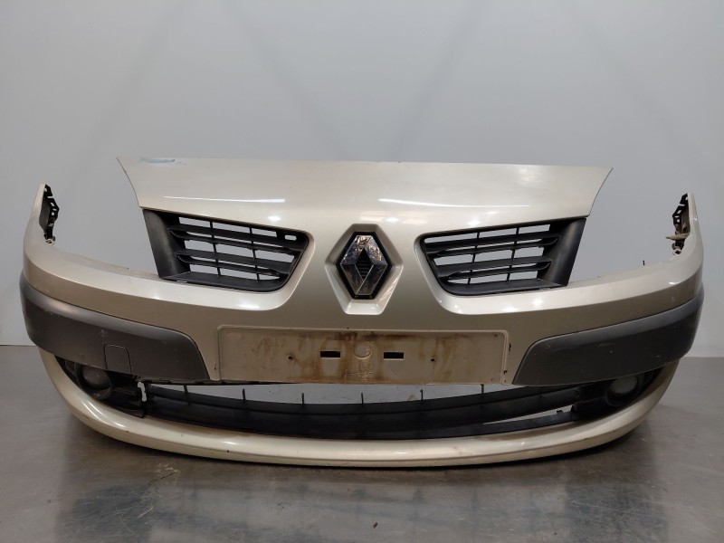 Recambio de paragolpes delantero para renault grand scénic ii (jm0/1_) 1.9 dci (jm14) referencia OEM IAM   