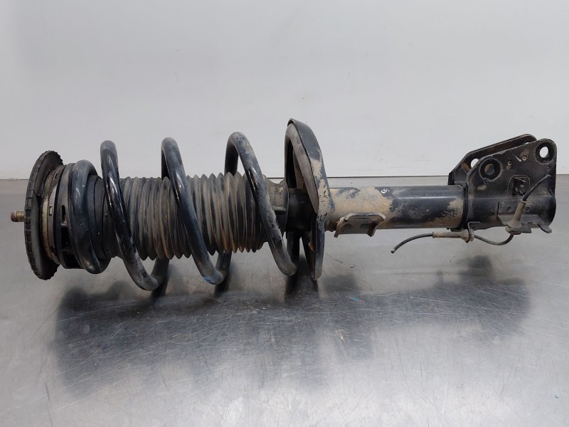 Recambio de amortiguador delantero derecho para nissan nv 400 l3h2 referencia OEM IAM   