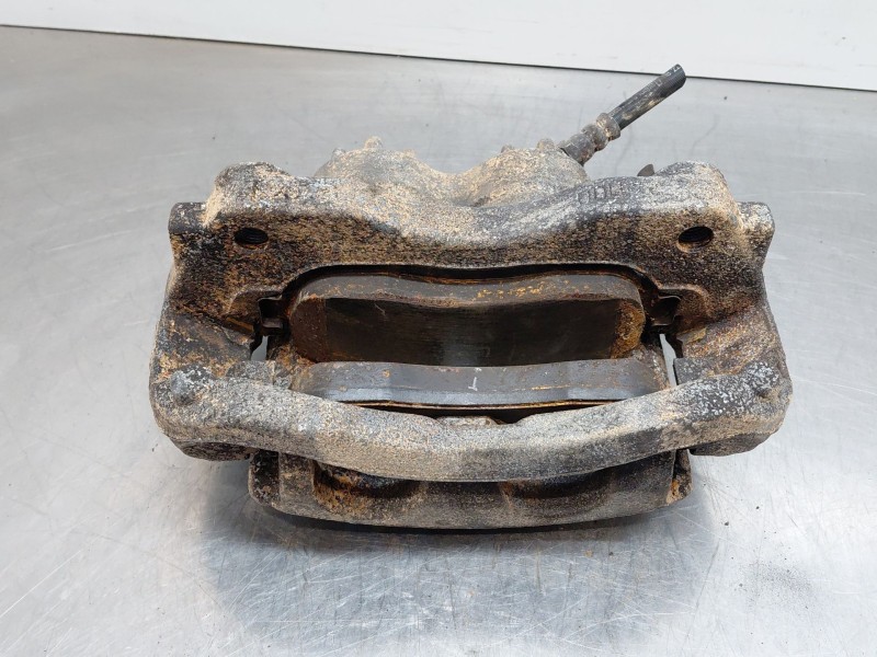 Recambio de pinza freno delantera derecha para nissan nv 400 l3h2 referencia OEM IAM   