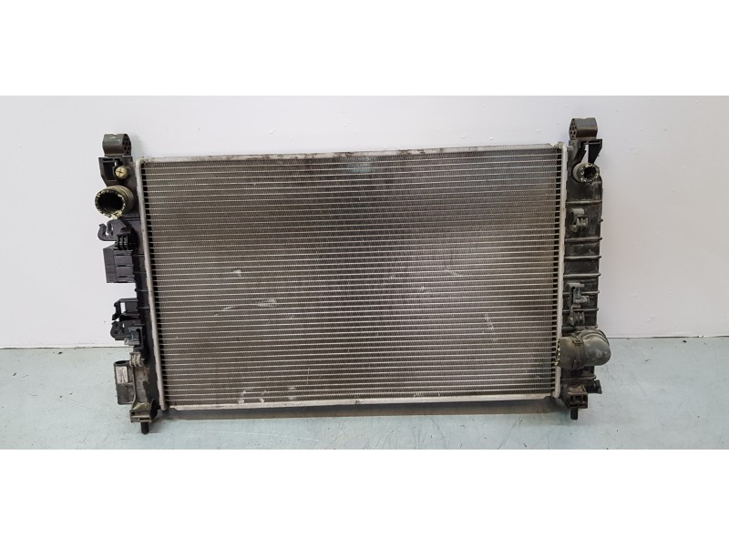 Recambio de radiador agua para chevrolet aveo berlina hatchback lt referencia OEM IAM 95328644  