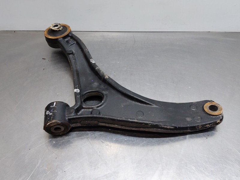 Recambio de brazo suspension inferior delantero izquierdo para renault master iii furgón referencia OEM IAM   