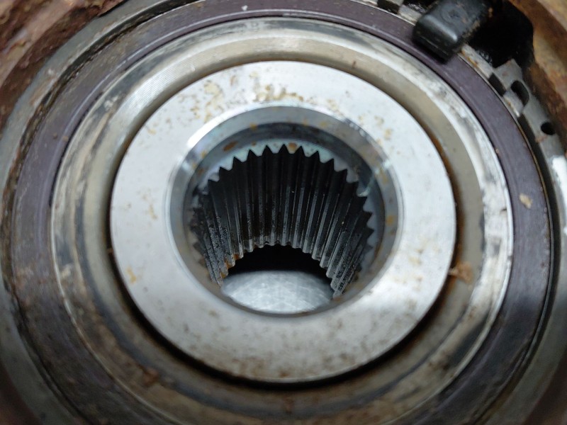 Recambio de mangueta delantera derecha para renault master iii furgón referencia OEM IAM   