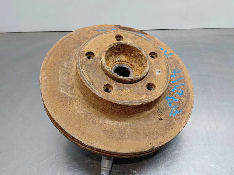 Recambio de mangueta delantera izquierda para renault master iii furgón referencia OEM IAM   