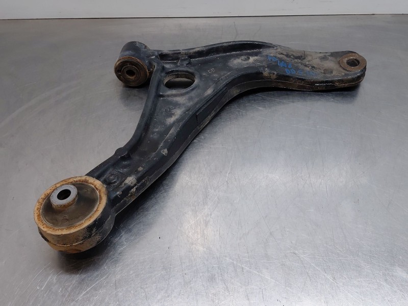 Recambio de brazo suspension inferior delantero derecho para nissan nv 400 l3h2 referencia OEM IAM   