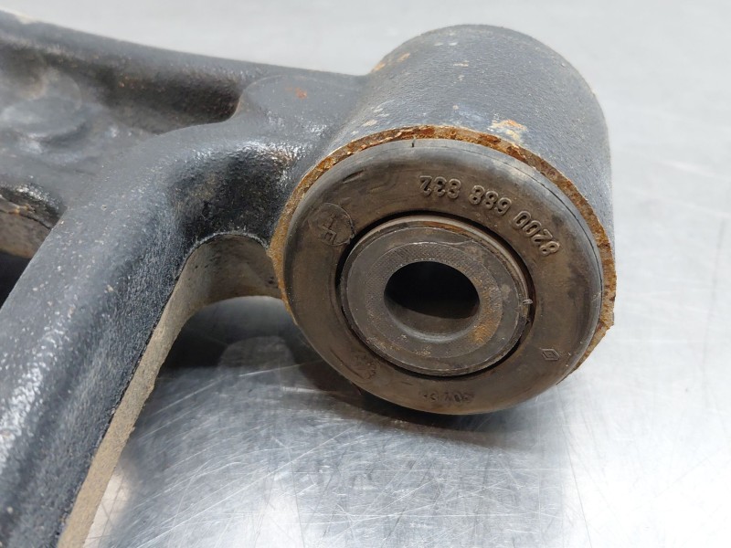 Recambio de brazo suspension inferior delantero izquierdo para nissan nv 400 l3h2 referencia OEM IAM   