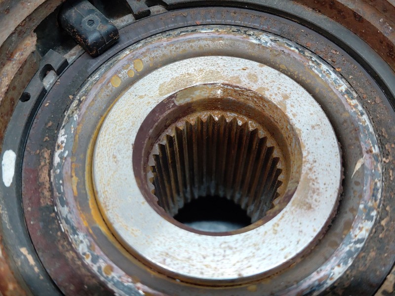 Recambio de mangueta delantera izquierda para nissan nv 400 l3h2 referencia OEM IAM   