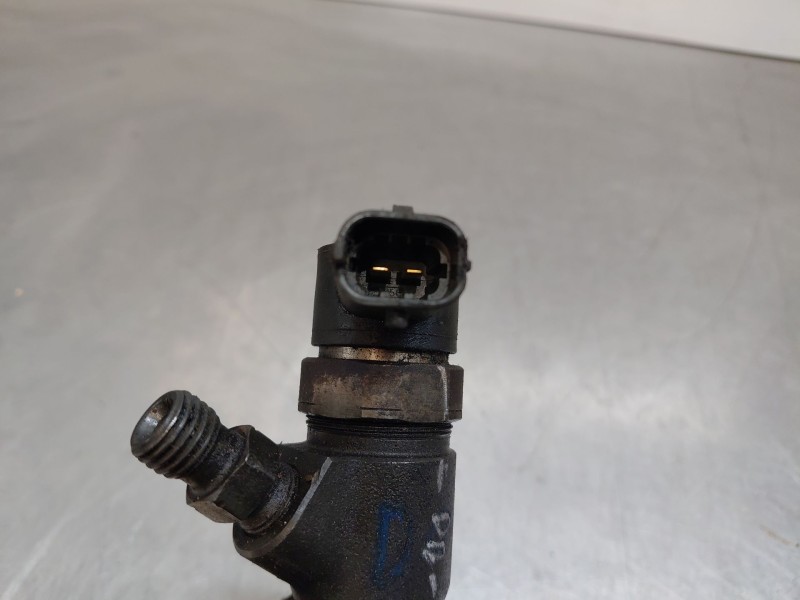 Recambio de inyector para fiat doblo cargo (263_) 1.6 d multijet referencia OEM IAM 0986435204  