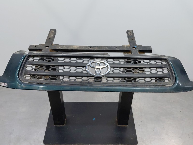 Recambio de rejilla delantera para toyota rav 4 ii (_a2_) 2.0 4wd (aca21, aca20) referencia OEM IAM   