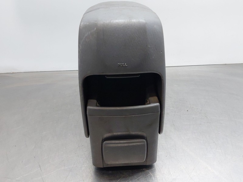 Recambio de apoyabrazos central para toyota rav 4 ii (_a2_) 2.0 4wd (aca21, aca20) referencia OEM IAM   