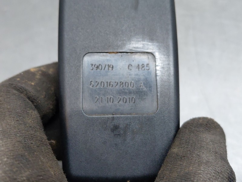 Recambio de enganche del cinturon delantero der para fiat ducato 250 multijet referencia OEM IAM   