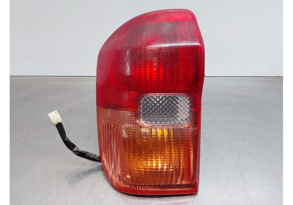 Recambio de piloto trasero izquierdo para toyota rav 4 ii (_a2_) 2.0 4wd (aca21, aca20) referencia OEM IAM   