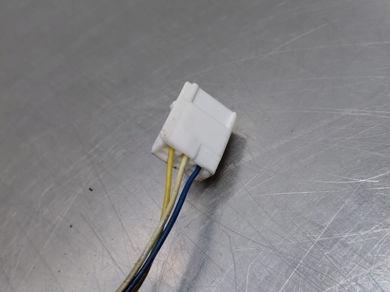 Recambio de retrovisor derecho para toyota rav 4 ii (_a2_) 2.0 4wd (aca21, aca20) referencia OEM IAM   