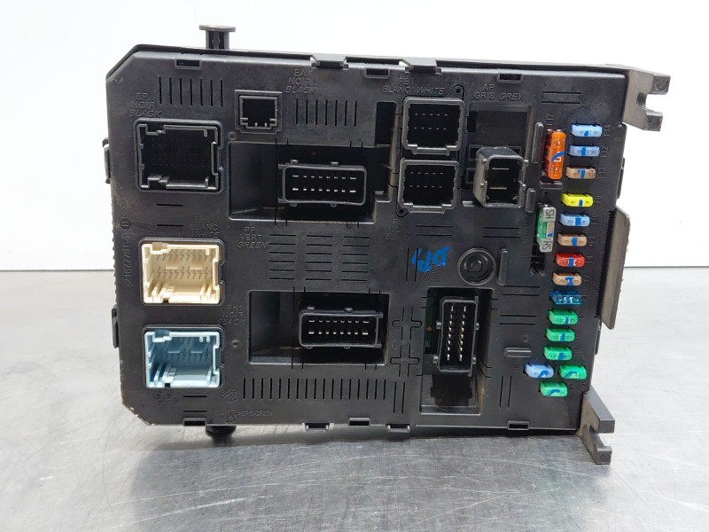 Recambio de caja reles / fusibles para citroën c4 i (lc_) 1.6 hdi referencia OEM IAM 9658158780  