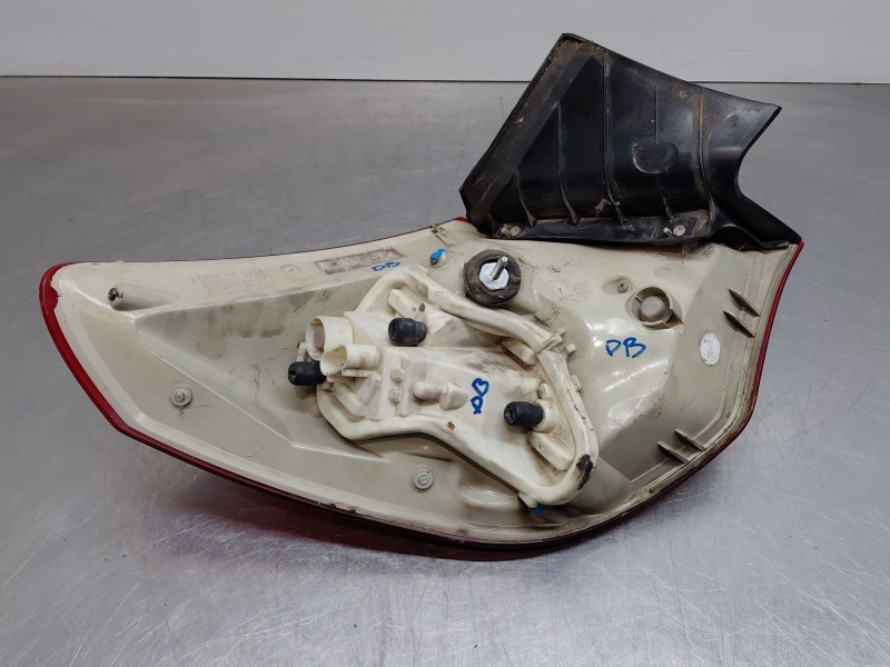 Recambio de piloto trasero derecho para opel astra j (p10) 1.7 cdti (68) referencia OEM IAM   