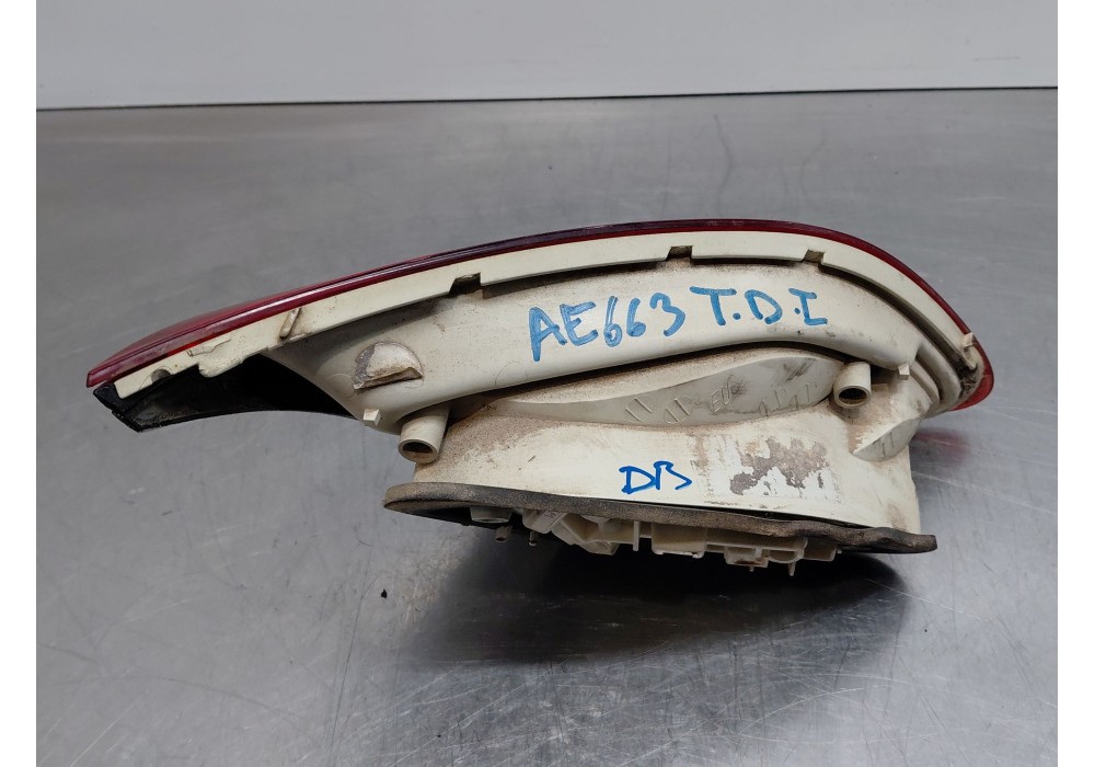 Recambio de piloto trasero derecho interior para opel astra j (p10) 1.7 cdti (68) referencia OEM IAM   