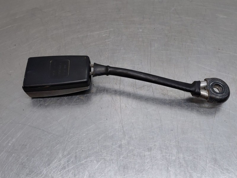 Recambio de enganche del cinturon delantero der para fiat ducato 250 multijet referencia OEM IAM   