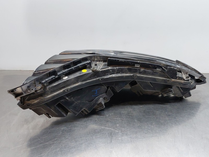 Recambio de piloto delantero izquierdo para hyundai tucson hybrid referencia OEM IAM 92207N7100  