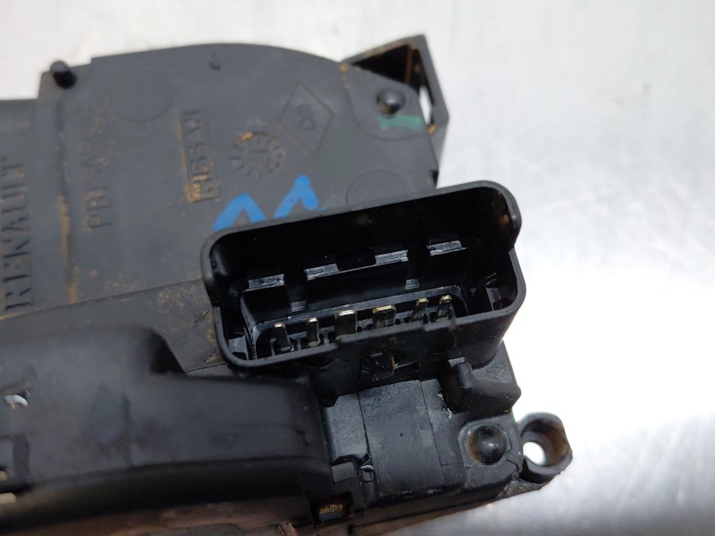 Recambio de cerradura puerta delantera izquierda para nissan nv 400 l3h2 referencia OEM IAM   