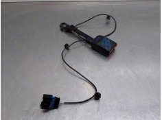 Recambio de enganche del cinturon delantero izq para nissan nv 400 l3h2 referencia OEM IAM   