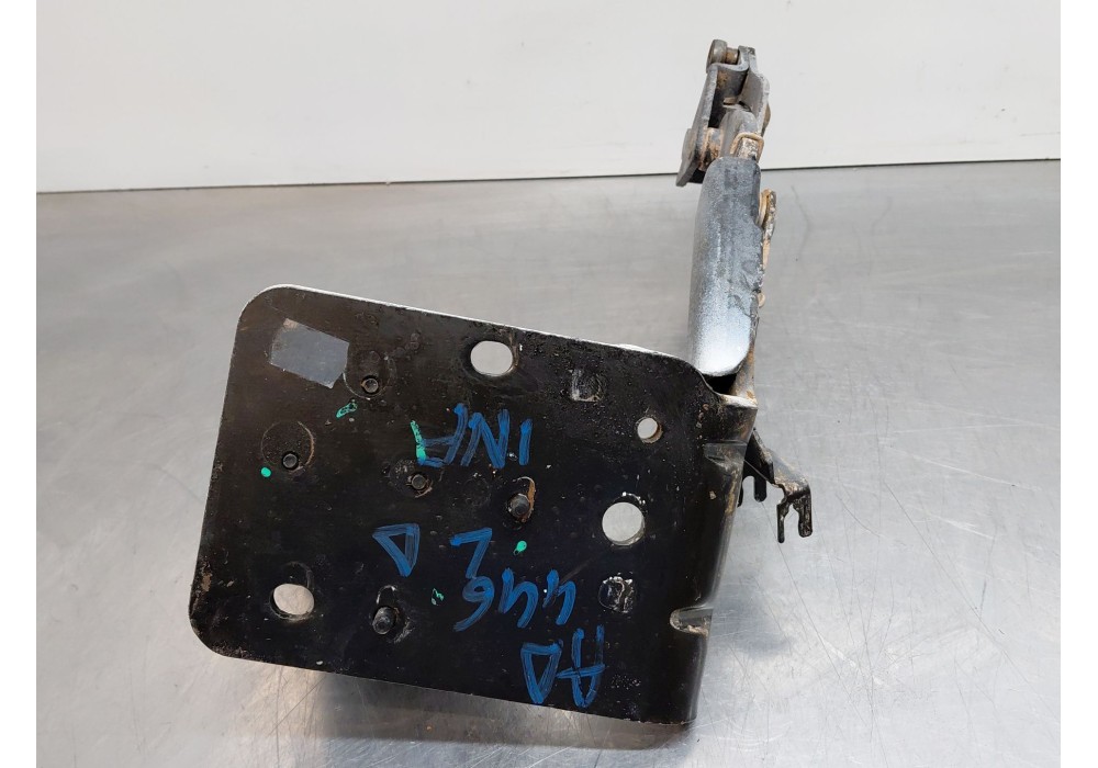 Recambio de soporte / guia puerta corredera para nissan nv 400 l3h2 referencia OEM IAM   