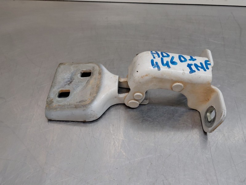 Recambio de bisagra de puerta para nissan nv 400 l3h2 referencia OEM IAM   