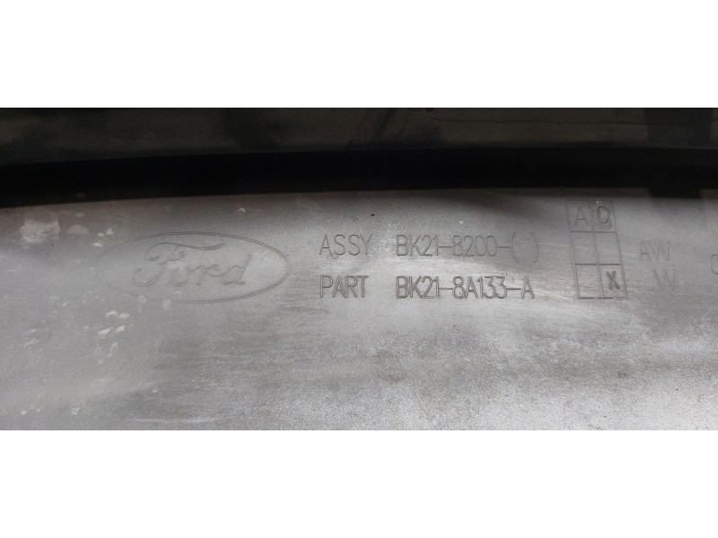 Recambio de rejilla delantera para ford transit custom kasten 330 l1 referencia OEM IAM 2205558 BK218200 