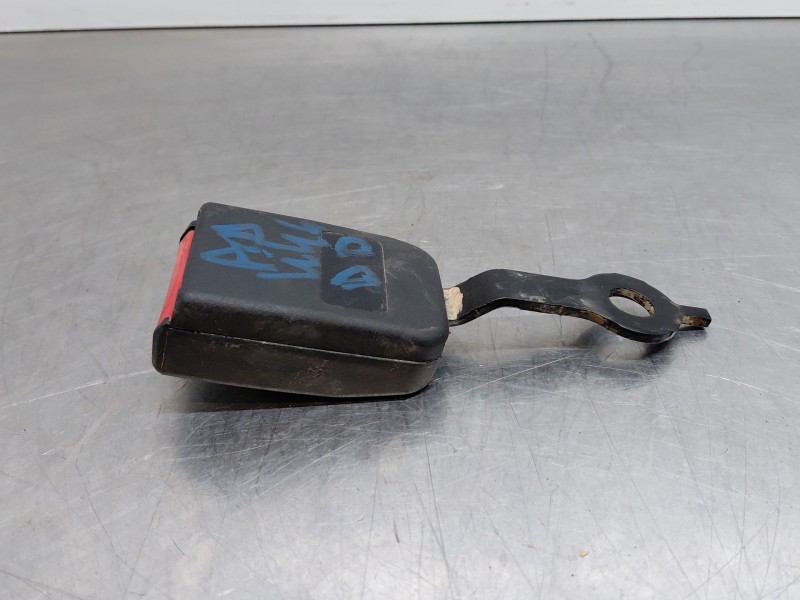 Recambio de enganche del cinturon delantero der para nissan nv 400 l3h2 referencia OEM IAM   