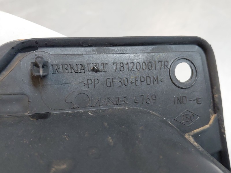 Recambio de tapa exterior combustible para nissan nv 400 l3h2 referencia OEM IAM   