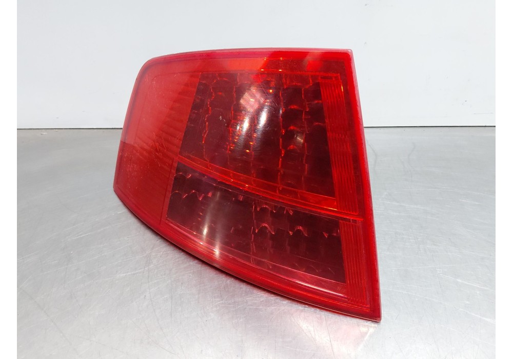 Recambio de piloto trasero izquierdo para audi a8 d3 (4e2, 4e8) 3.0 tdi quattro referencia OEM IAM 4E0945095C  