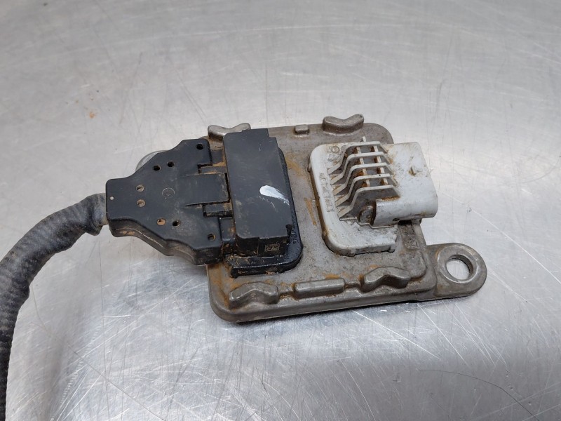 Recambio de sonda lambda para nissan nv 400 l3h2 referencia OEM IAM   