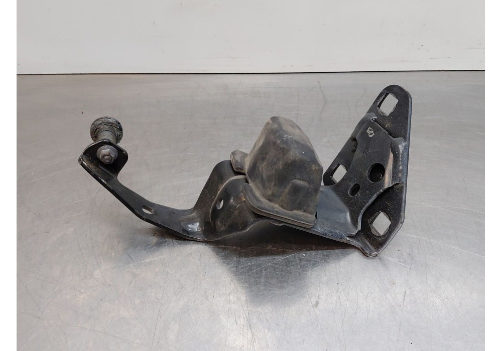 Recambio de soporte / guia puerta corredera para nissan nv 400 l3h2 referencia OEM IAM   