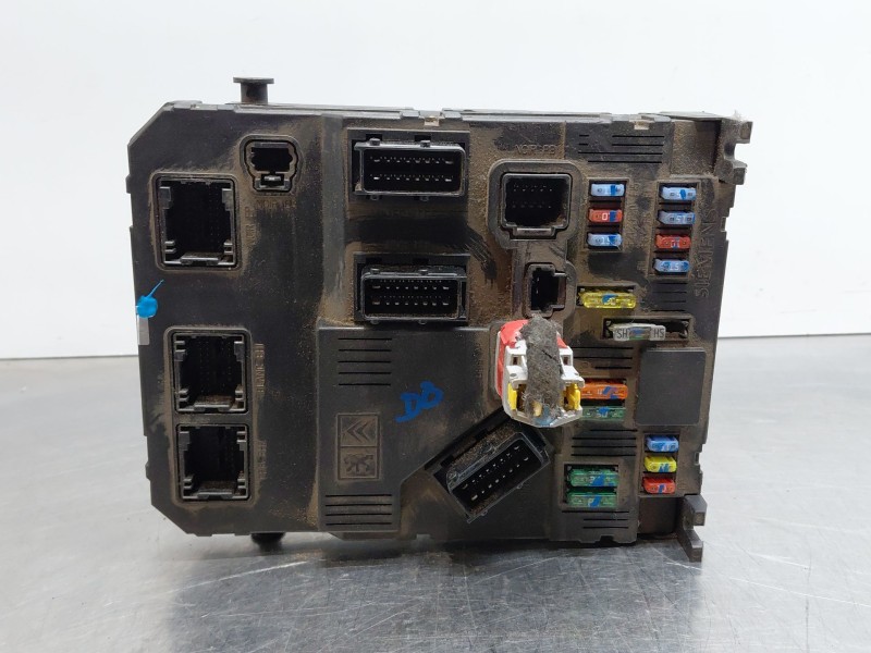 Recambio de caja reles / fusibles para citroën c2 (jm_) 1.4 hdi referencia OEM IAM 9653667380  