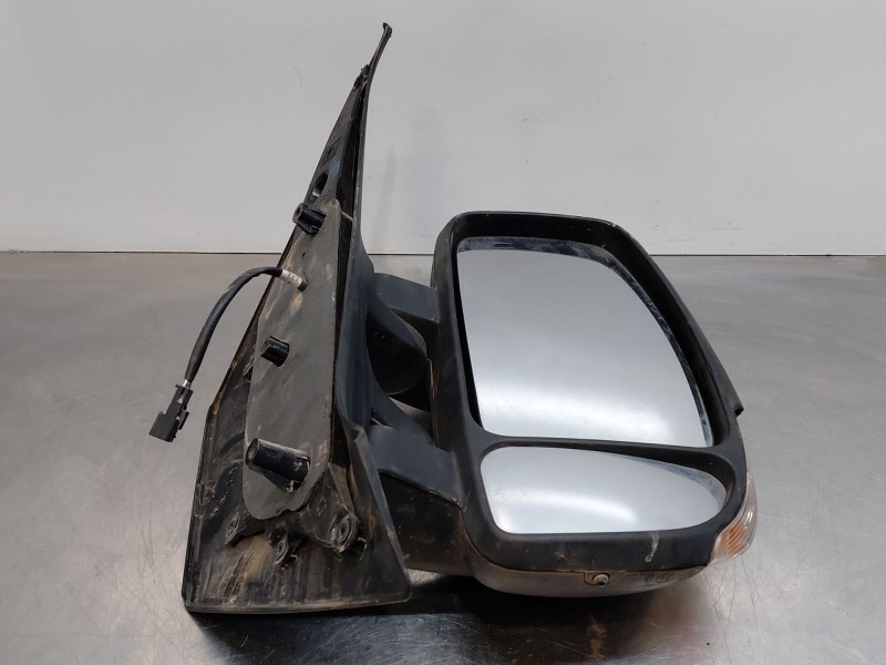 Recambio de retrovisor derecho para nissan nv 400 l3h2 referencia OEM IAM   