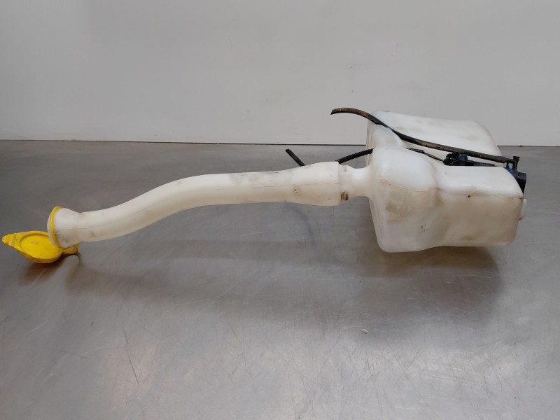 Recambio de deposito limpia para nissan nv 400 l3h2 referencia OEM IAM   