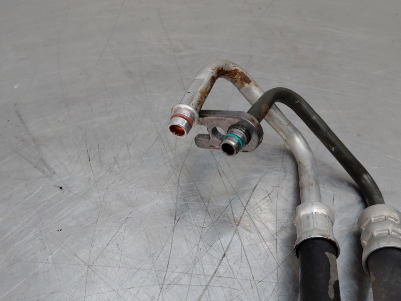 Recambio de tubo presion direccion asistida para nissan nv 400 l3h2 referencia OEM IAM   