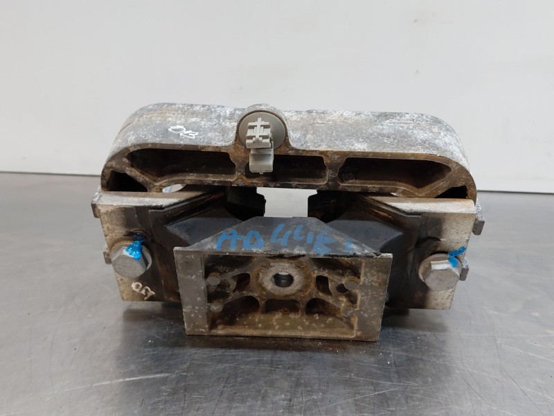 Recambio de soporte motor izquierdo para nissan nv 400 l3h2 referencia OEM IAM   