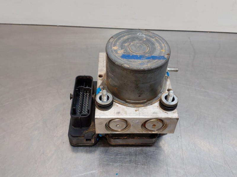 Recambio de abs para nissan nv 400 l3h2 referencia OEM IAM   