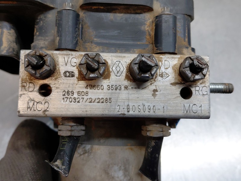 Recambio de abs para nissan nv 400 l3h2 referencia OEM IAM   