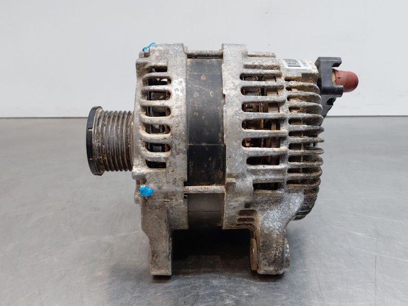 Recambio de alternador para nissan nv 400 l3h2 referencia OEM IAM   